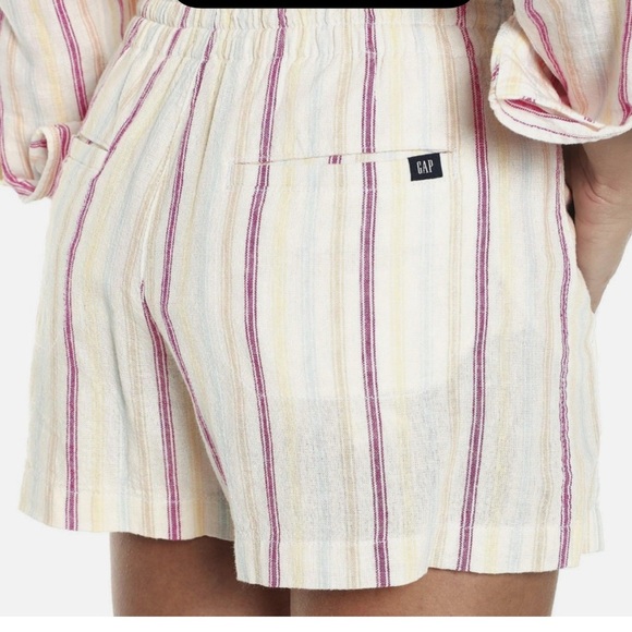 GAP High Waist Shorts Pink and Yellow - Picture 2 of 10